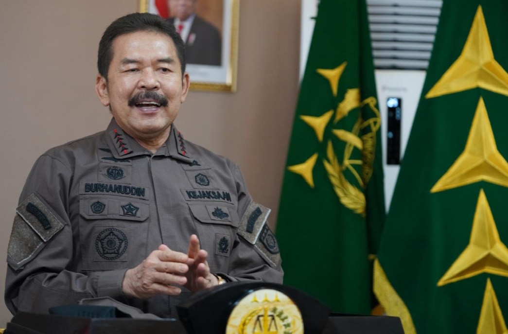 FOTO : Kajagung RI, ST Burhanuddin.