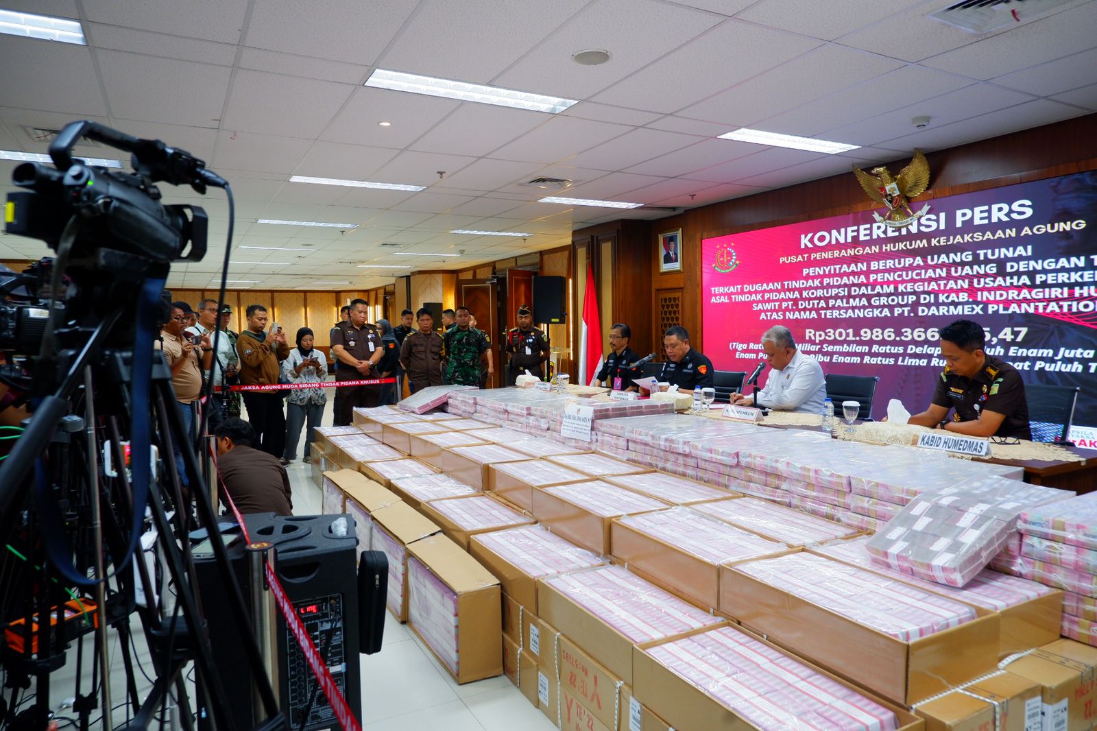 WhatsApp Image 2024-11-13 at 08.54.40