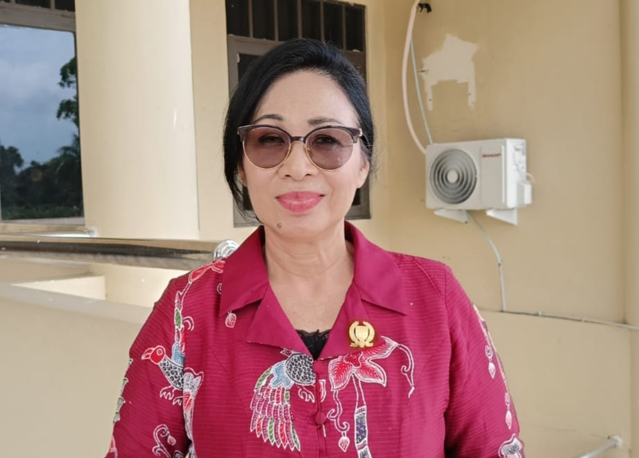 Yangsi Hartini, Ketua Komisi II DPRD Barito Selatan (2)